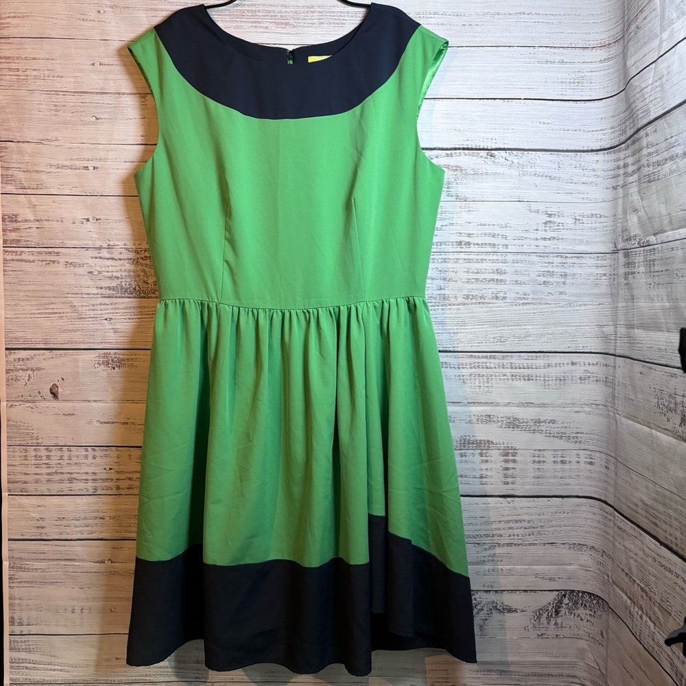 Gianni Bini Green and Black Mini Dress